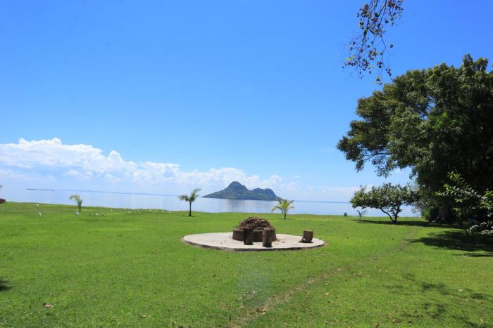 Wayando Beach Eco Lodge