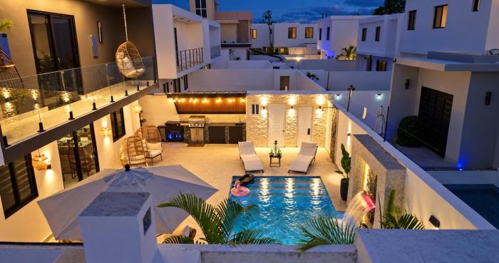 Dvine Villa, Private Pool near Downtown Punta Cana