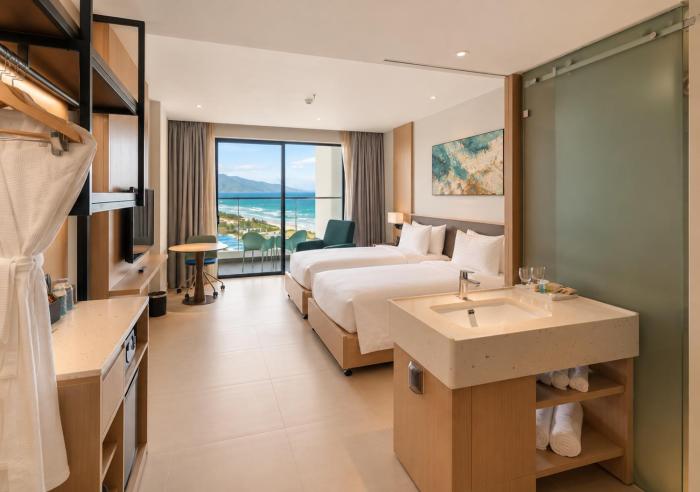Apartment Nearly Airport - Private Beach & Pool