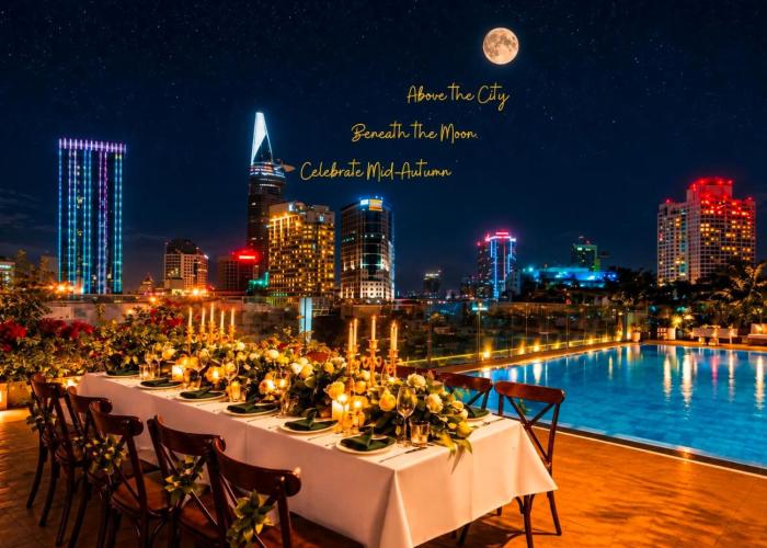Happy Life Grand Hotel & Rooftop Skybar