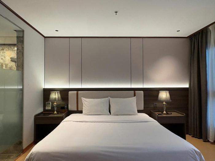 Lunar Minh Nguyệt Hotel