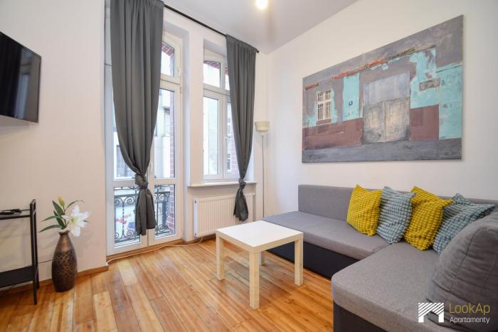 Apartament na Śródce by LookAp