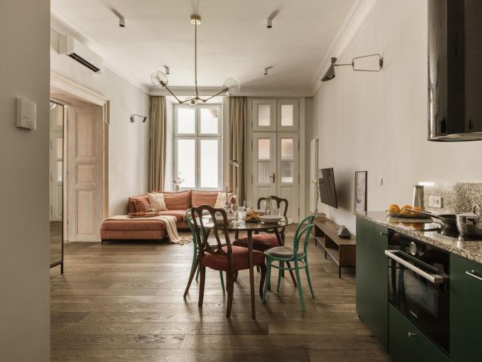Stradom by Fragola Collection