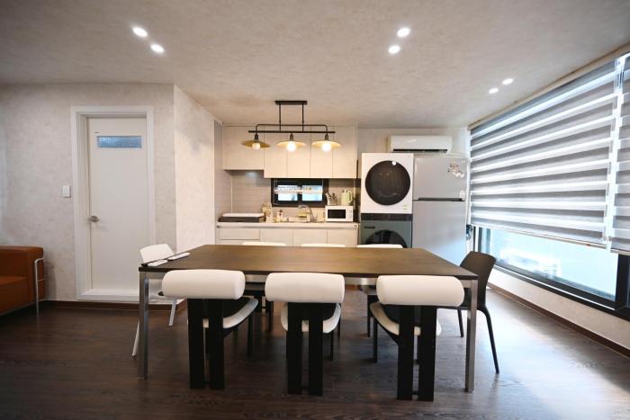 The Standard House for 6 people, 2 bedrooms, 3beds