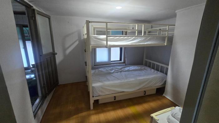 Seongsu House