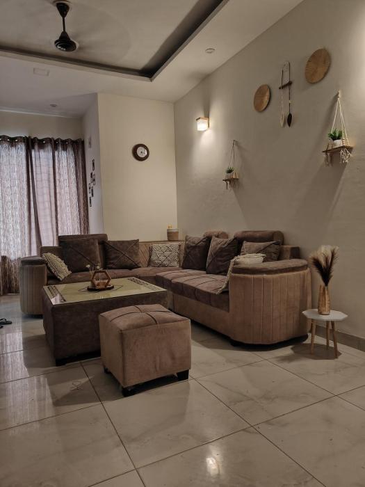 2BHK Ground Floor Family Friends Couple Friendly