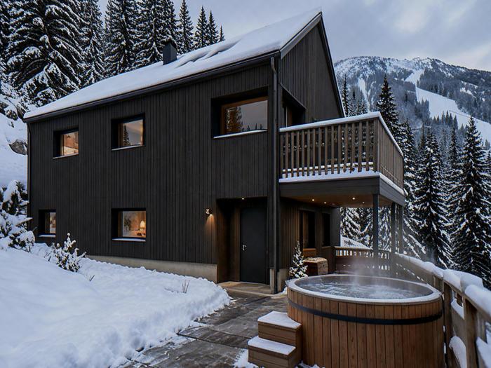 Lodge w hot tub for 8 GST