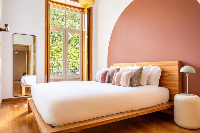 Chic Mezzanine in Central Porto