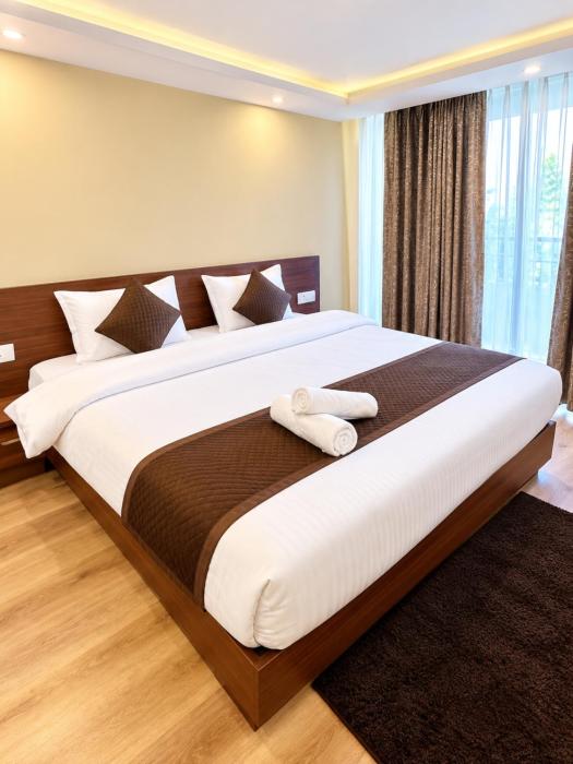 The Regal Crown Grand Hotel & Premium Luxury Residences