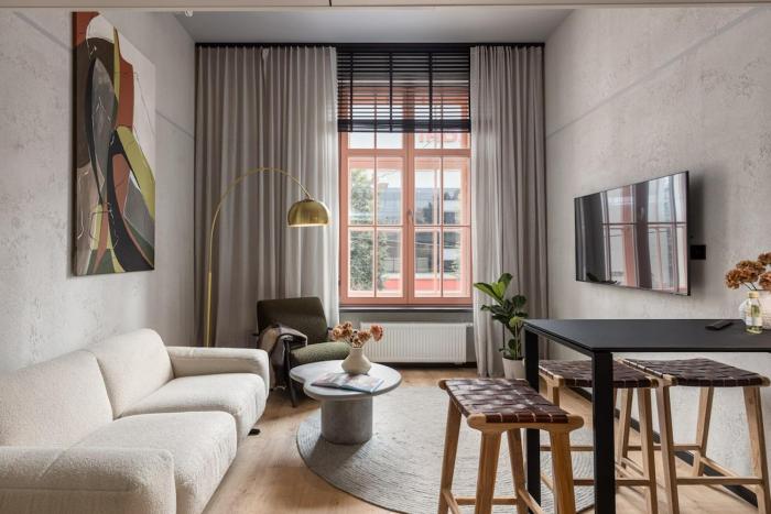 Free Parking, Balcony, Design Loft - by Innorental