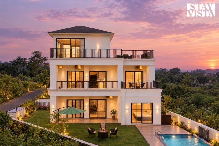 StayVista at Villa Cornerfront with Pool