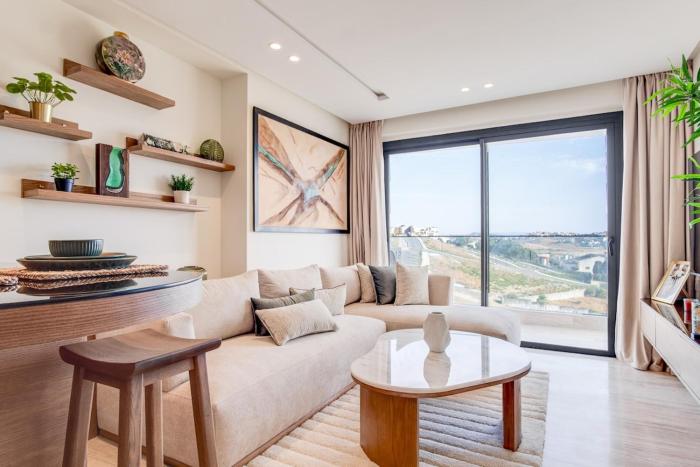 Triple Towers Apartment 7