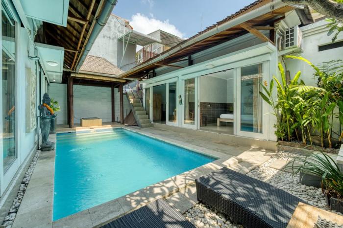 Naka private villa seminyak