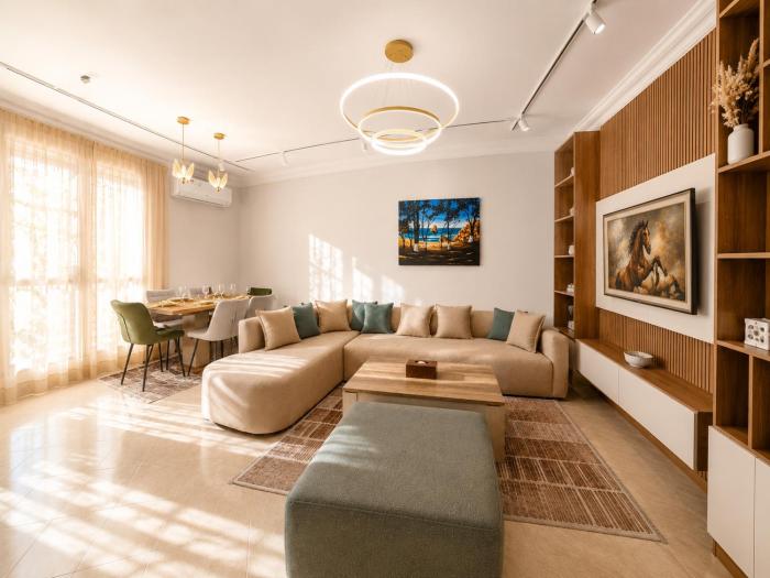 Marrakesh Center, Large Terrace Fiber & Secure