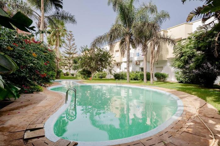 Chic Villa - Shared Pool - Wi-Fi -Parking - 3 Bedrooms