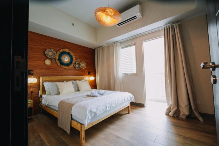 Elite Condo in BGC Mckinley