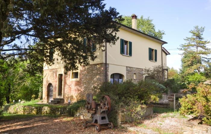 Gorgeous Apartment In Arezzo With Wifi