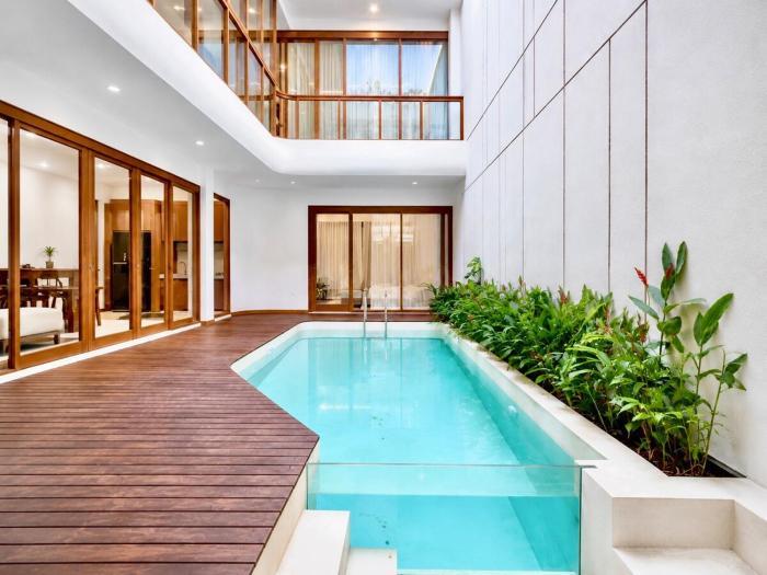 New! 4BR Pool Villa Berawa - Walk to Atlas&Finns!
