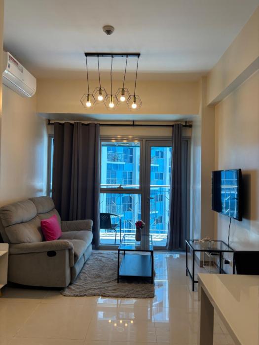 Top Floor Best View Bayshore Residential Resort 2