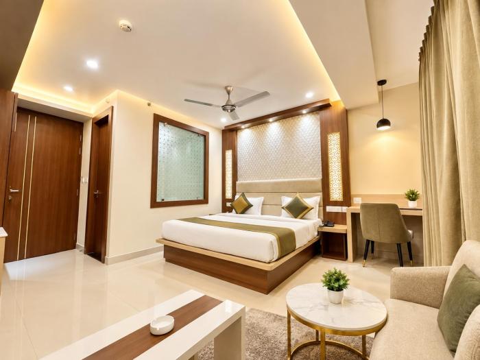 Hotel K-P Grand Heritage Near Jagannath Temple And Sea Beach # Fully Air Conditioning Luxuary Rooms# Restaurant # Lift and Parking Service