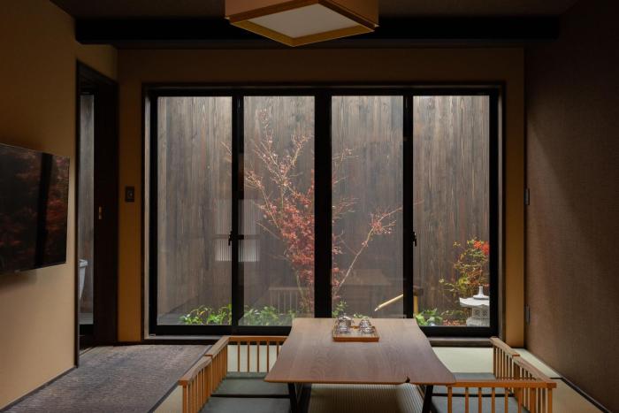 鶴Inn 贅沢な和モダン一軒家 天下茶屋駅徒歩6分 花園町駅徒歩3分 道頓堀 関西空港直通 名庭