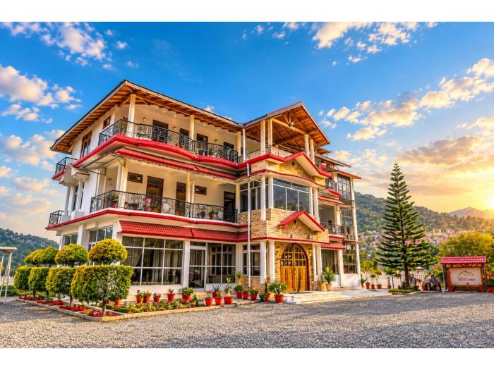 The Sapphire Royale Retreat Near Bhimtal Lake - A Premium Himalayan Stay with Elegant Comfort & Peaceful Ambience