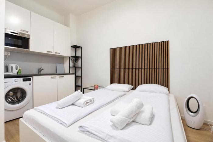 AG City Center Studio for Two with Self Check In