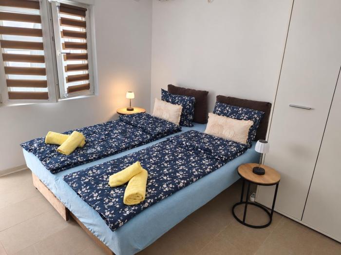 Charlie House apartment