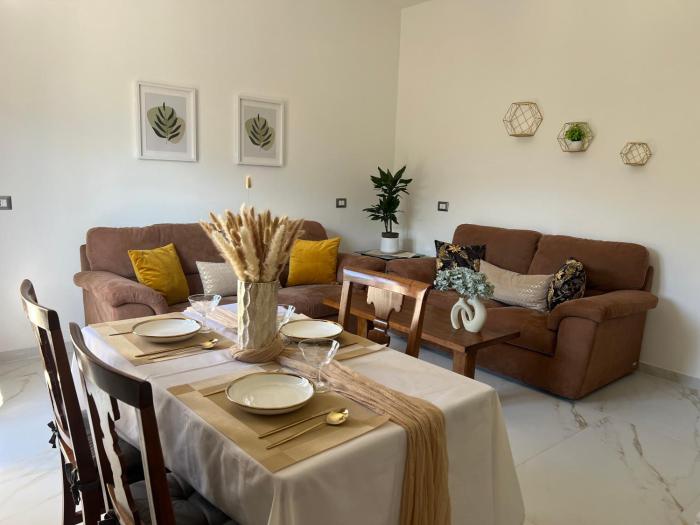 Narmir House