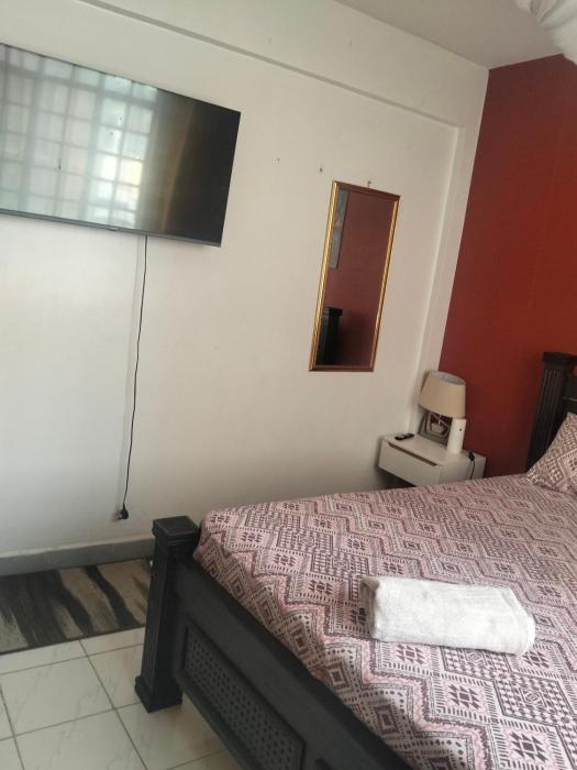DeriS Apartments