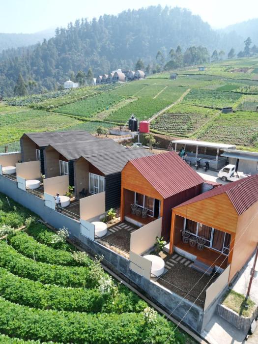Lawu View Glamping