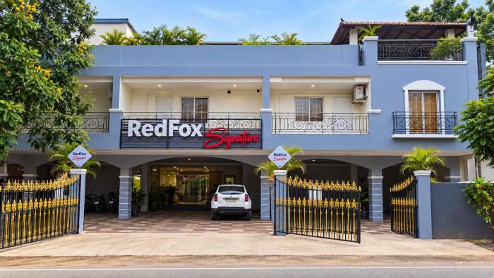 Redfox Cinemascope An Apart Hotel
