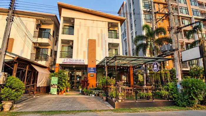 TC House and Cafe