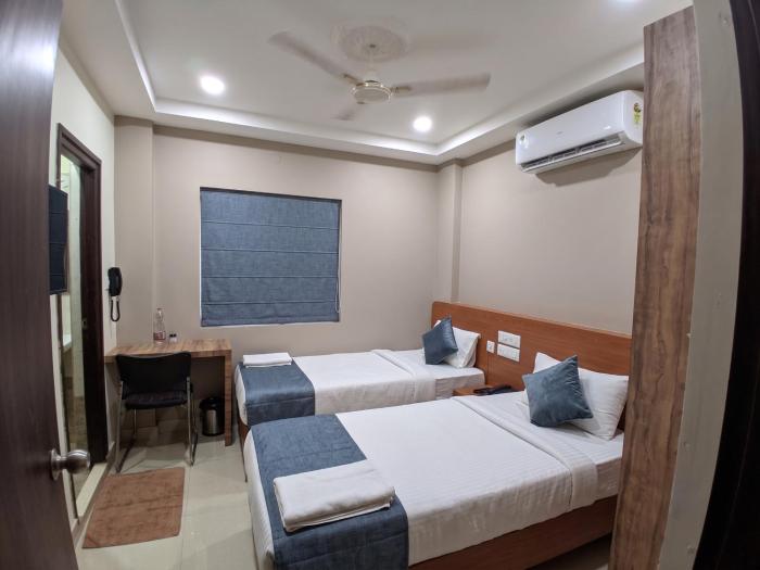 FabHotel Pearl Grove