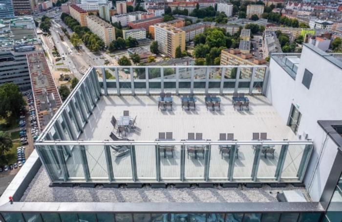 Hanza Tower STUDIO 15 SPA & Sauna & Jacussi & Pool