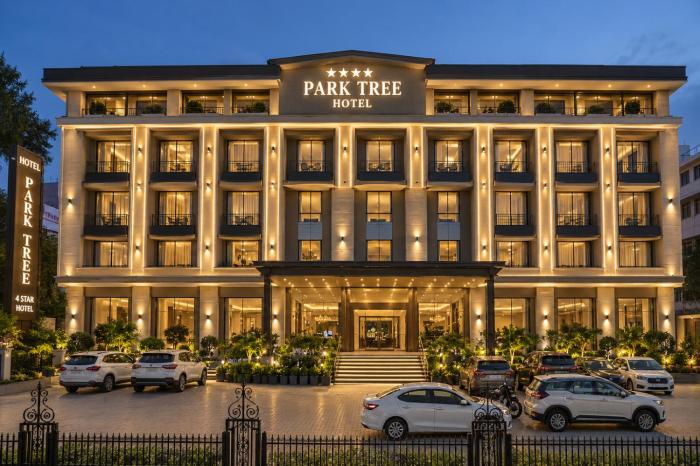 Hotel The Park Tree Near International Airport Delhi