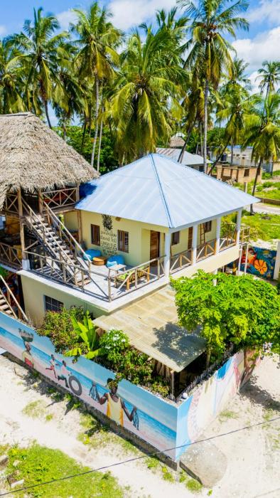 Ananasi Guesthouse & Restaurant Jambiani