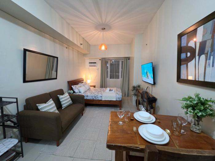 Urban Bloom Suite