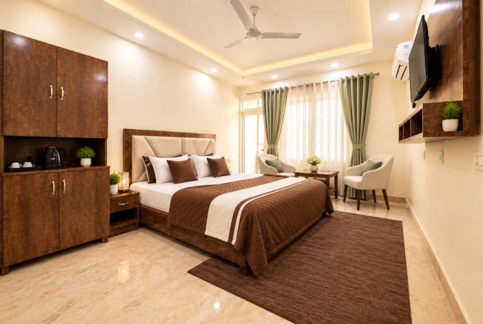 Dasashwamedh Ghat Road Hotel Agst2 Residency Near Manikarnika Ghat# Vishwanath Temple # Lift- Restaurant # Bangali Tola, Varanasi