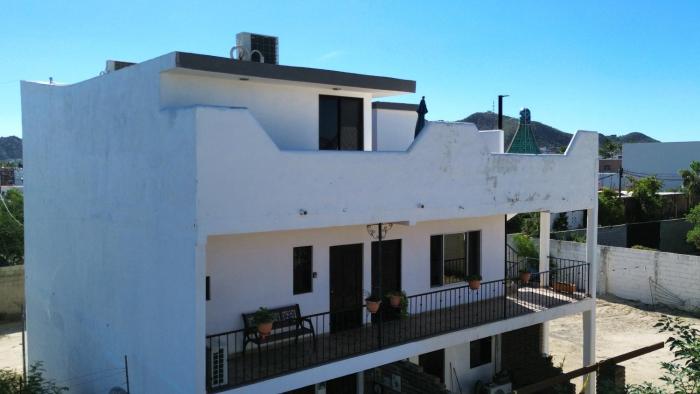 Cabo Hideaway Apartments