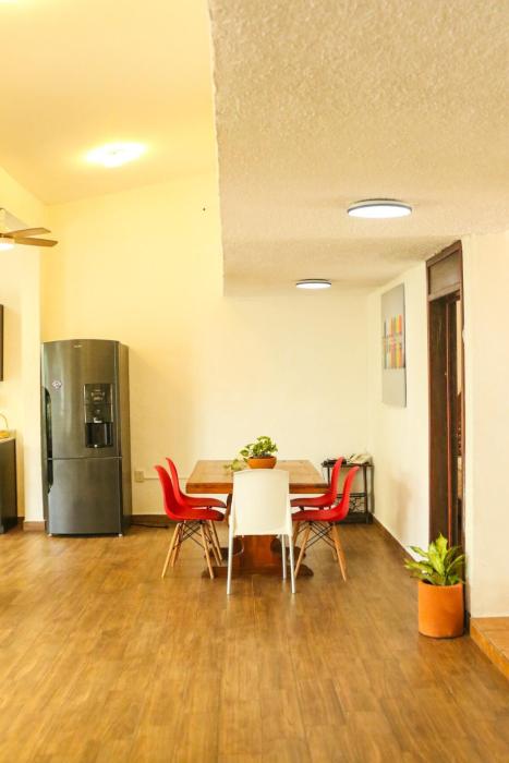Casa amplia de 4 recámaras en Bacocho
