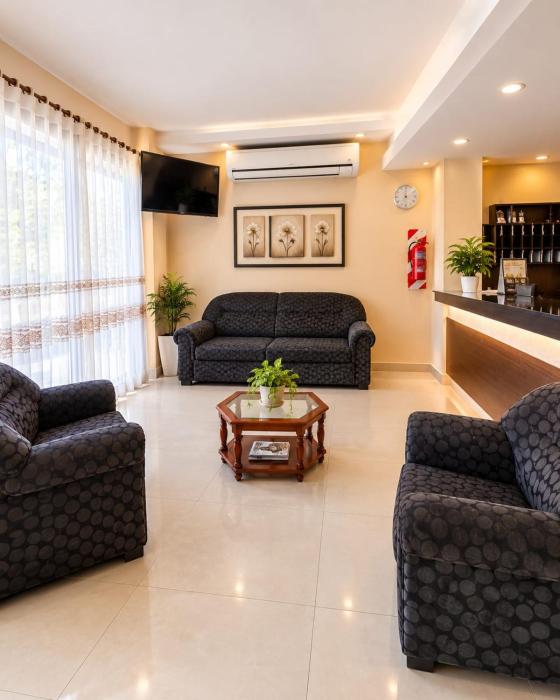 Hotel Las Lomas