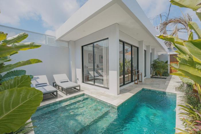 Bolonia 1BR Private Pool Villa Near Melasti Beach