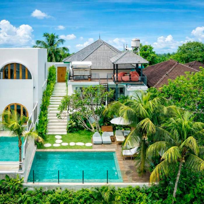 Vista Villa - Rice Field Stay with Pool & Rooftop Lounge