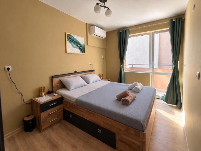 CityApartment 2 with FREE Secured Parking Space