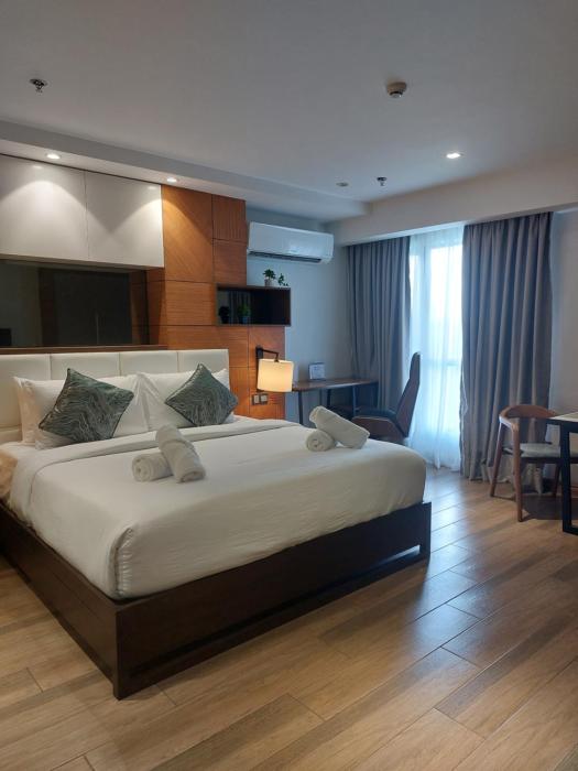 Luxury Studio Apartment- One Euphoria