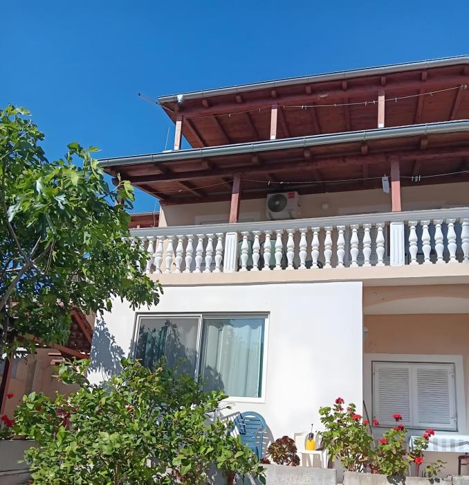 Apartments Kurtov