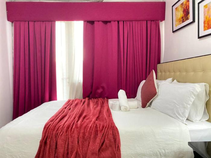 Elegant 2BR Infront Mall of Asia SMX Shell Residences Pasay City up to 6pax