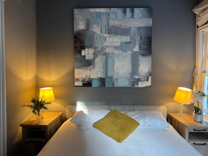 Private rooms at the Villa - West Hollywood