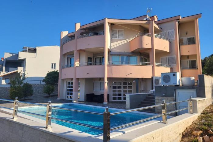 Family-friendly apartments with swimming pool Solaris, Sibenik - 27992